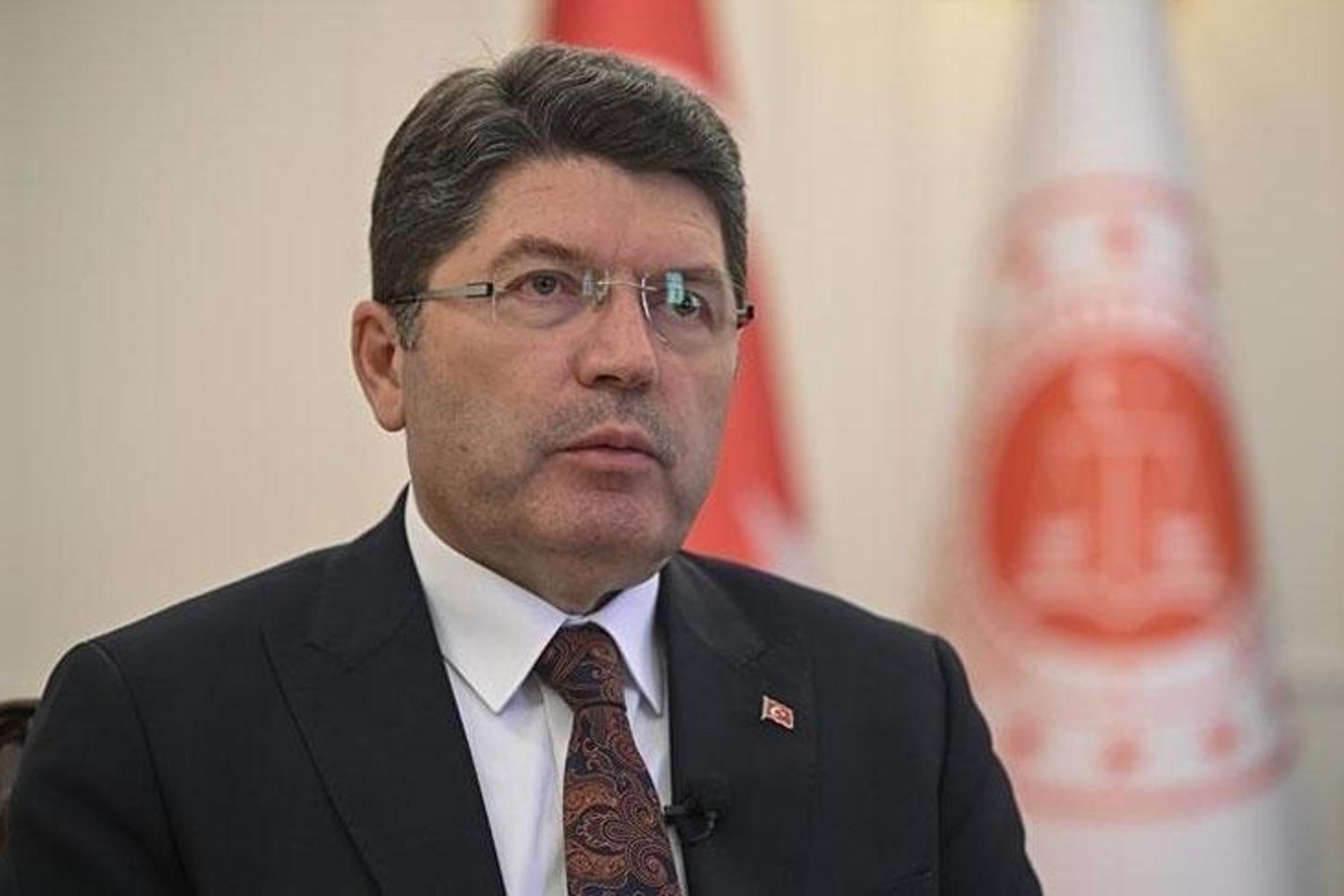 Ünlü Diziden Sürpriz Final Duyurusu: Fanlar Şaşkına Döndü!