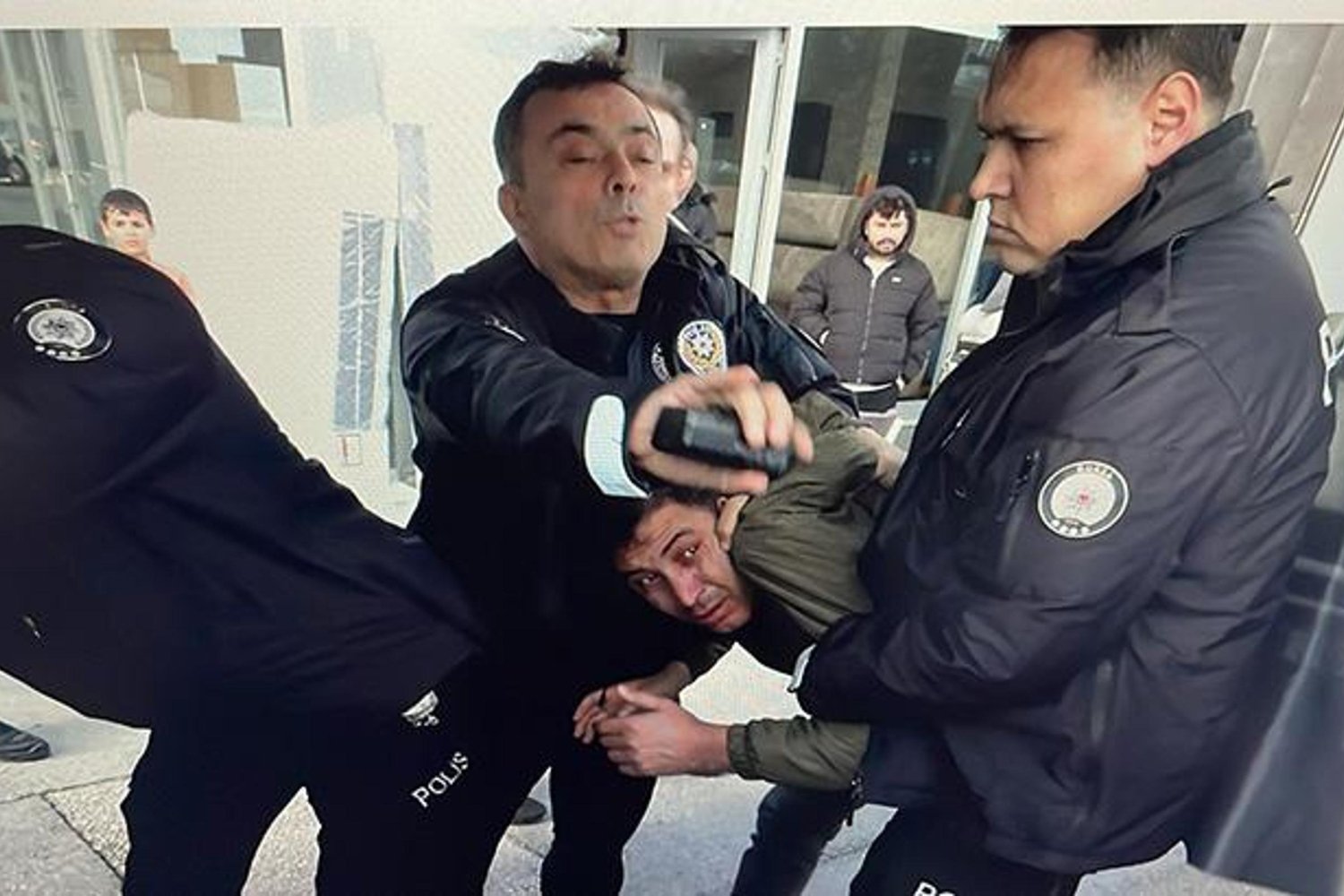 Bursa’da Belediye Başkanı’na Saldırı Girişimi Şok Yarattı