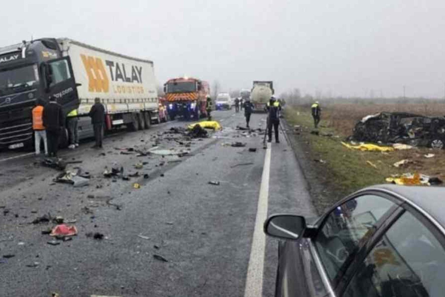 UEFA Avrupa Ligi Öncesi Kazada 7 Taraftar Hayatını Kaybetti