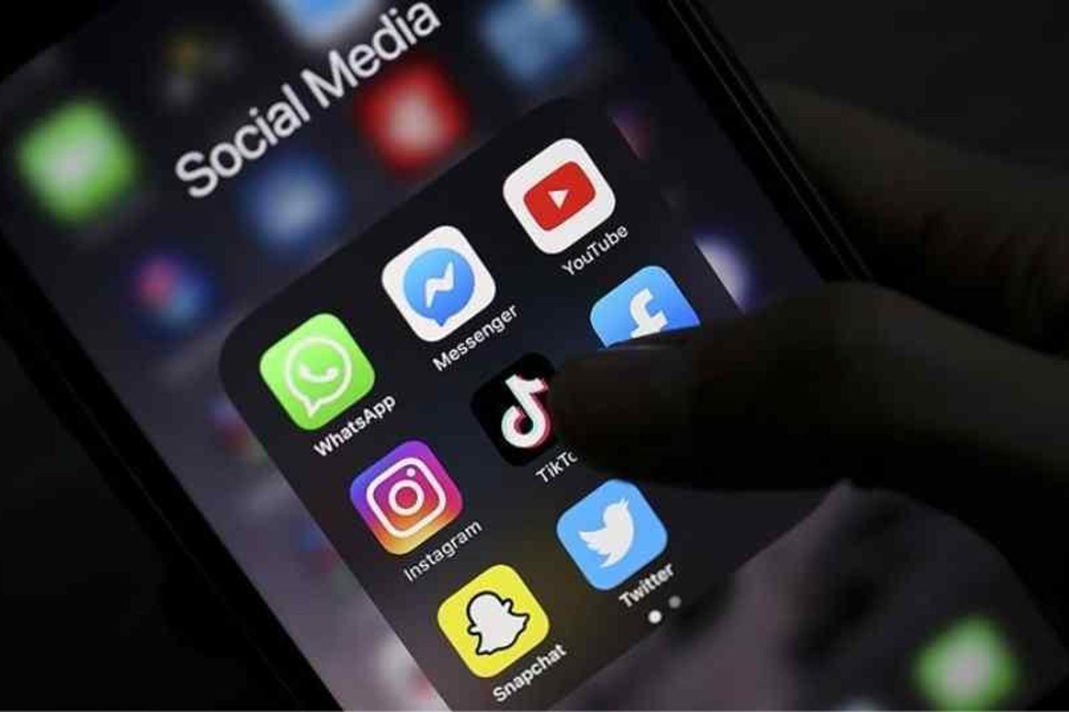 Sosyal Medya Yasağı Küresel Çapta Gündemde: Türkiye ve Birleşik Krallık Adım Atabilir