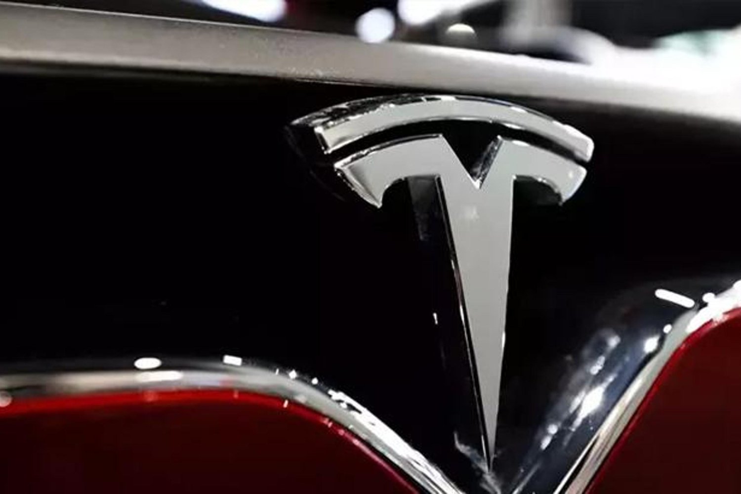 Tesla'nın Net Karı Dördüncü Çeyrekte %61 Düştü, Gelirler De Azaldı