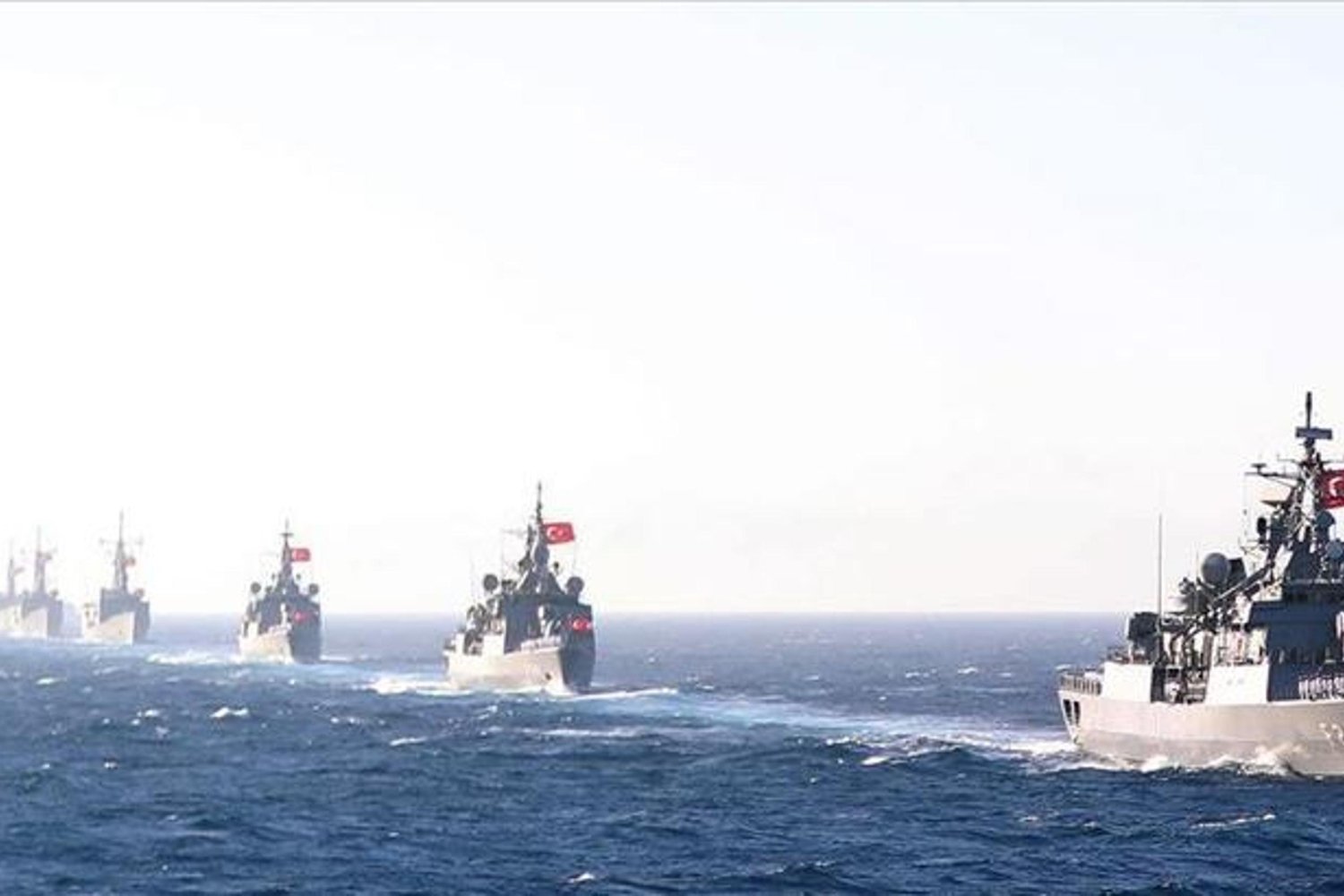 TSK Deniz Görev Süresi 1 Yıl Daha Uzatıldı: Akdeniz ve Somali Açıkları Güvende