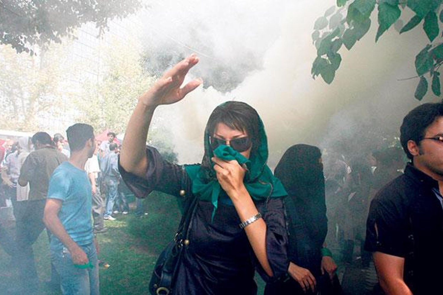 İran'daki Gösterilerde 30 Bin Can Kaybına İddia Yapan Time Dergisi ve Yanıtlar