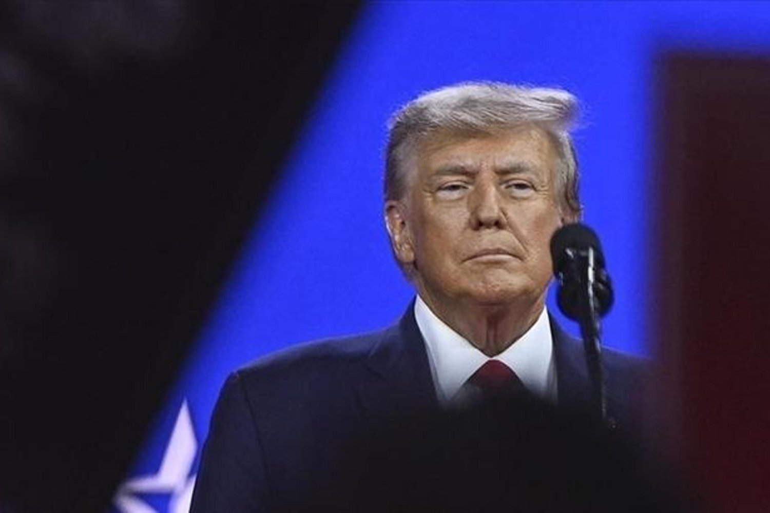 Trump'tan Venezuela'ya Saldırıda Yeni Silah Açıklaması: Discombobulator!