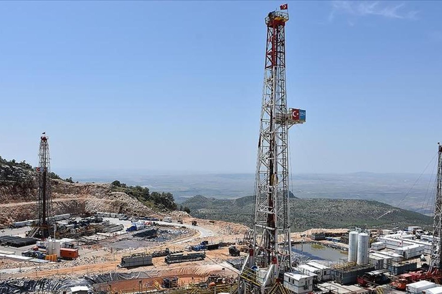 Enerji ve Tabii Kaynaklar Bakanlığı'ndan Türkiye'nin 2025 Petrol ve Doğal Gaz Görünümü