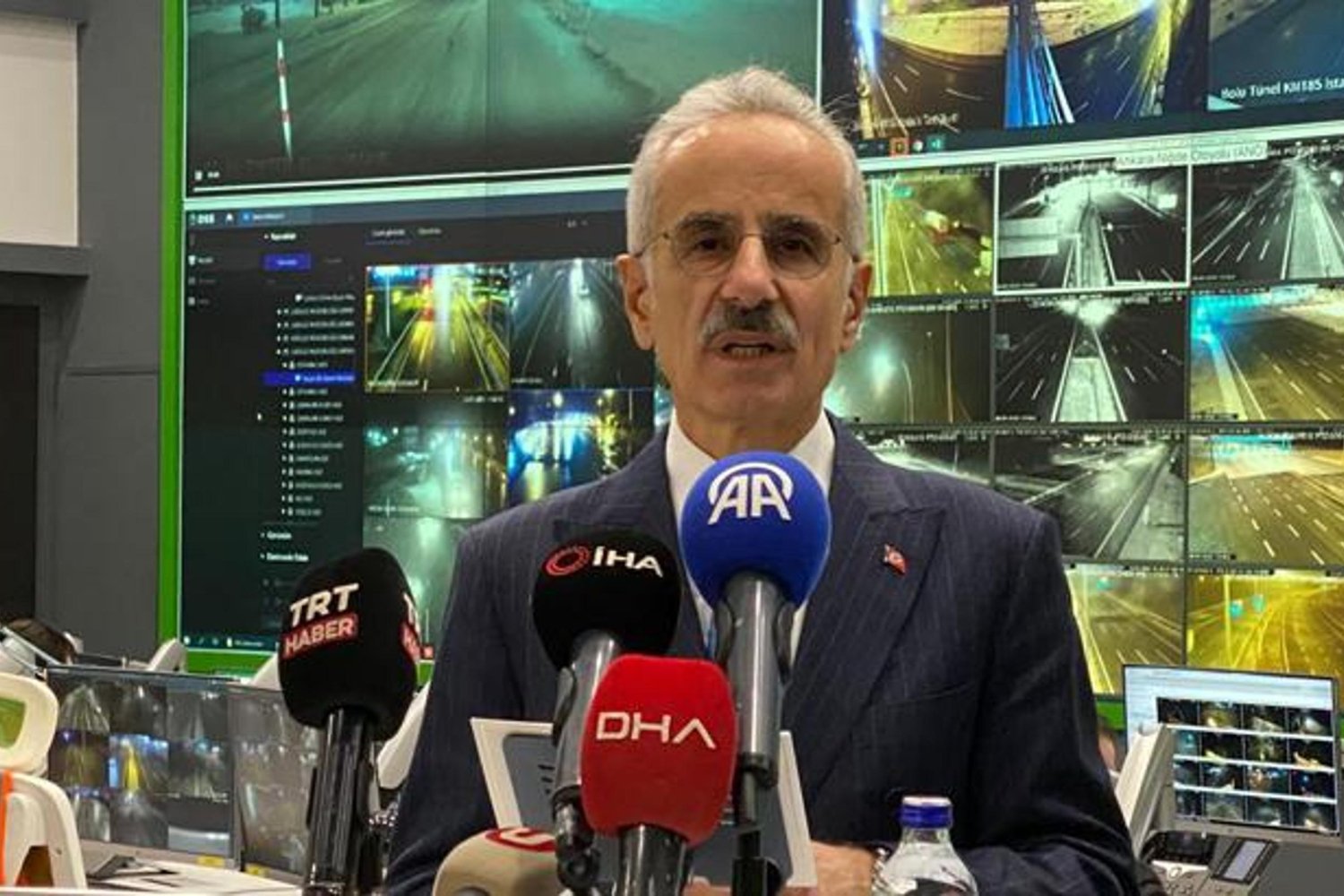 Ulaşımda Kar Alarmı! Bakan Uraloğlu Açıklamasıyla Kış Mücadelesi başlamış oldu