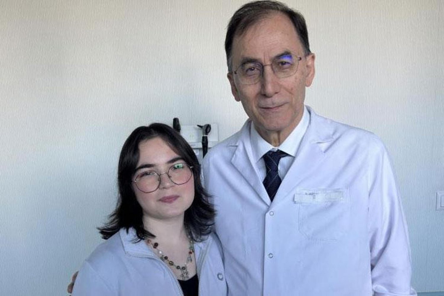 Lenfoma Sofrası: 19 Yaşındaki Melis'e İlham Veren Tedavi Hikayesi