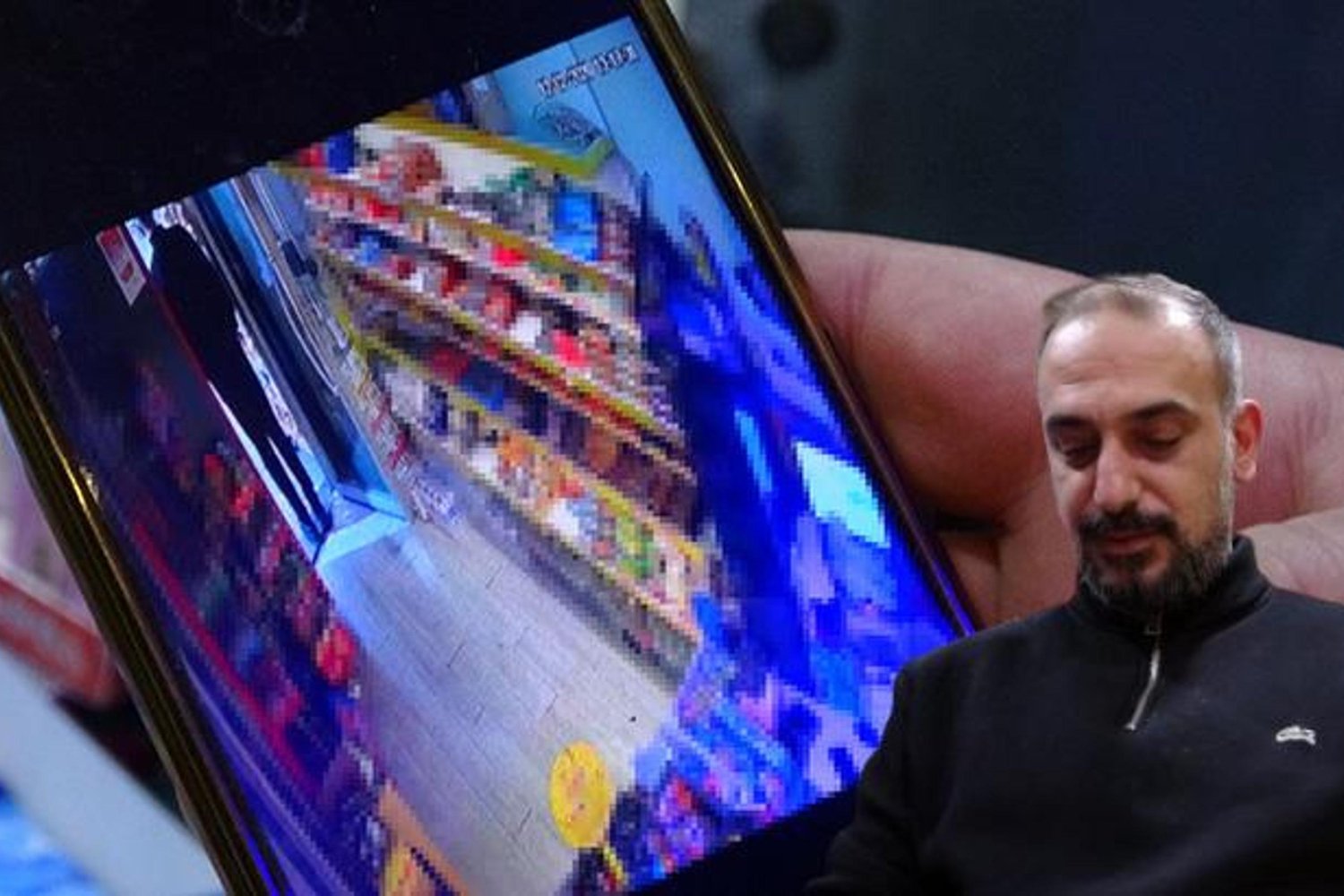 İsparta'da Rüzgar Devrilen Ağaç Faciasını Önledi: Market Sahibi Anları Anlattı