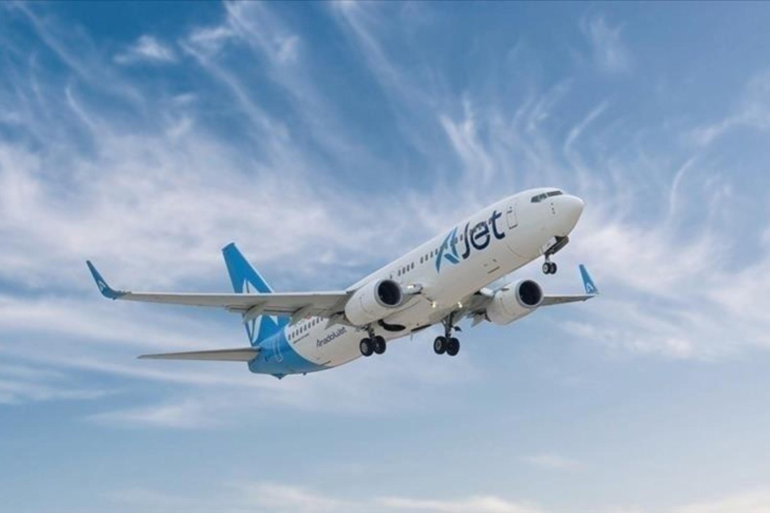 AJet Sevgililer Gününe Özel Uçuş Kampanyasıyla Biletlerde Dev İndirim