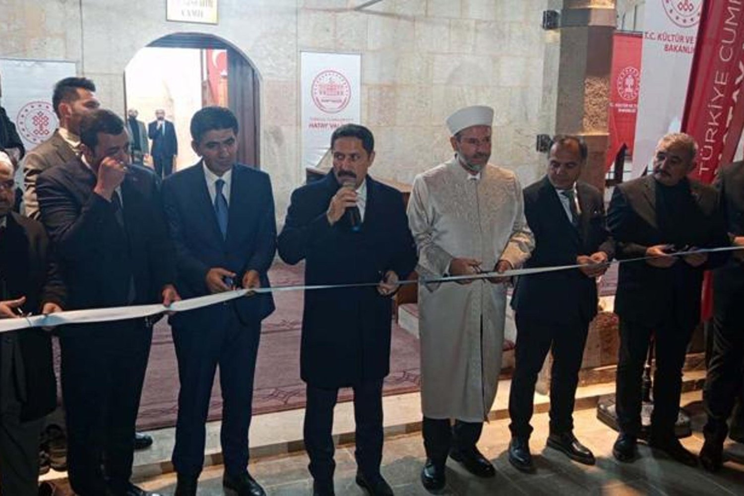 Restorasyonu Tamamlanan Yenişehir Camii Hatay'da Berat Kandili'nde Dualarla Açıldı