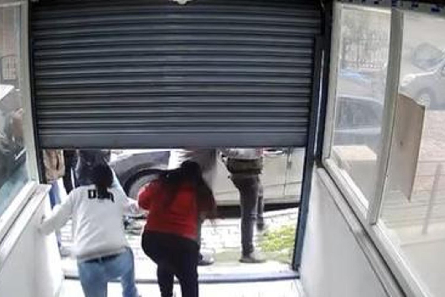 Avcılar'da Taciz Olayına Esnaf Müdahalesi: Şüpheli Gözaltında