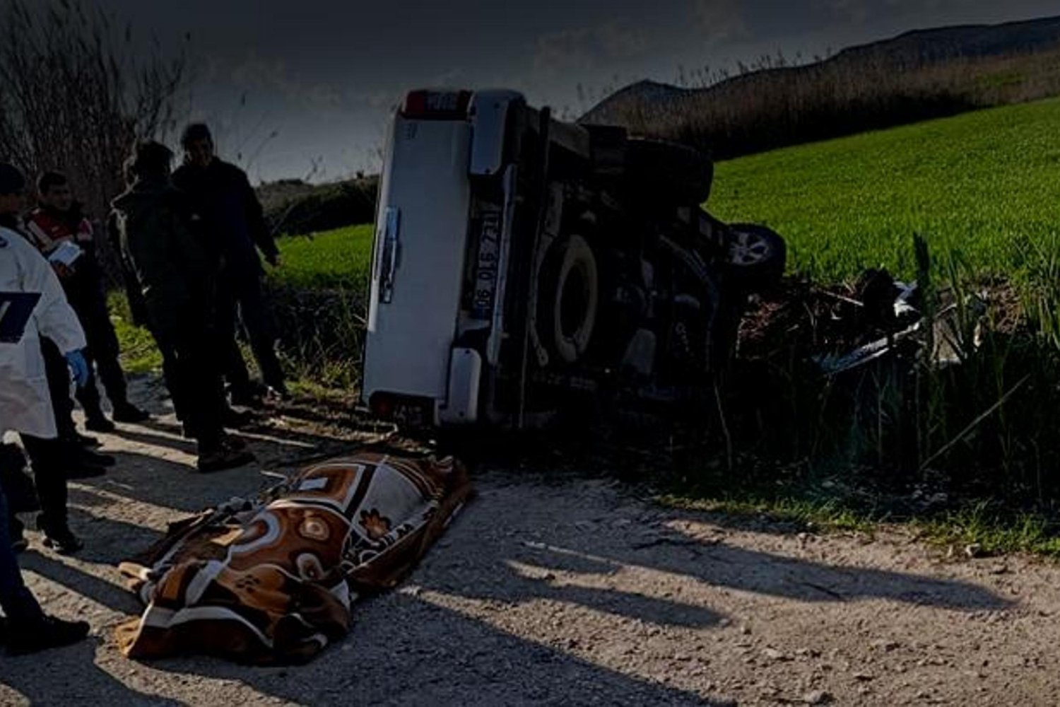 Balat ve Batıköy Mahalleleri Sınırında Trafik Kazası: 78 Yaşındaki Mustafa Y. Yol Vermedi, Adam Çoştu