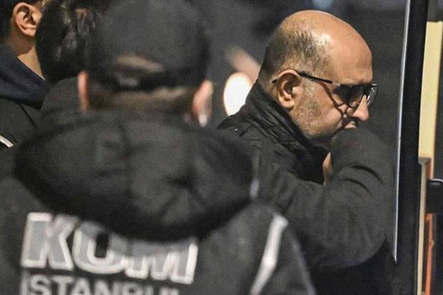 İstanbul'da Yargı Pençesinde Belediyeler ve Rüşvet Olayları Gündemde