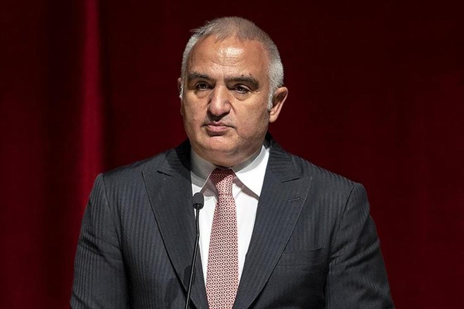 Ayasofya Restorasyonu: Tarihi Eserler Yenileniyor, Güvenlik ve Temizlik Çalışmaları Devam Ediyor