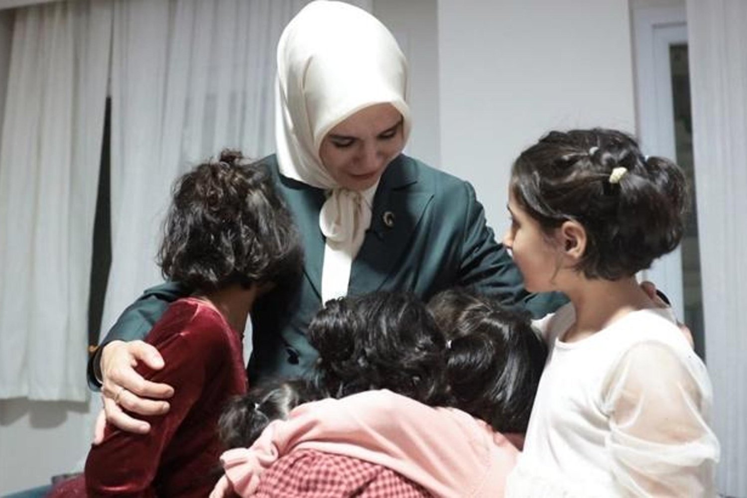 Sağduyu ve Dayanışma: Bakan Göktaş Şehit Aileleriyle Buluştu