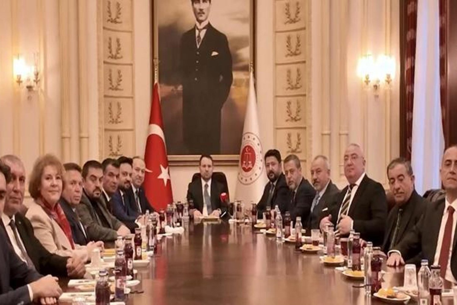 Nevşehirli Bakan Gürlek 33 Yıl Sonra Kabinede Görev Alıyor