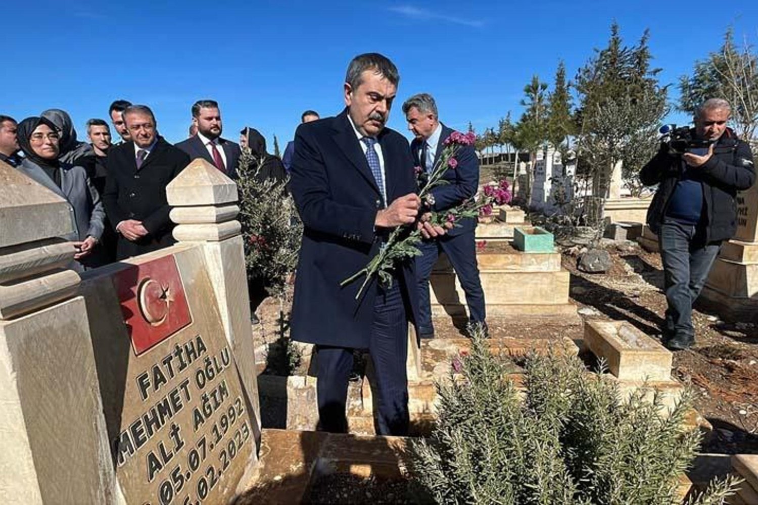 Milli Eğitim Bakanı Yusuf Tekin Şanlıurfa'da Deprem Kurbanları İçin Anma ve Eğitim Ziyareti Düzenledi