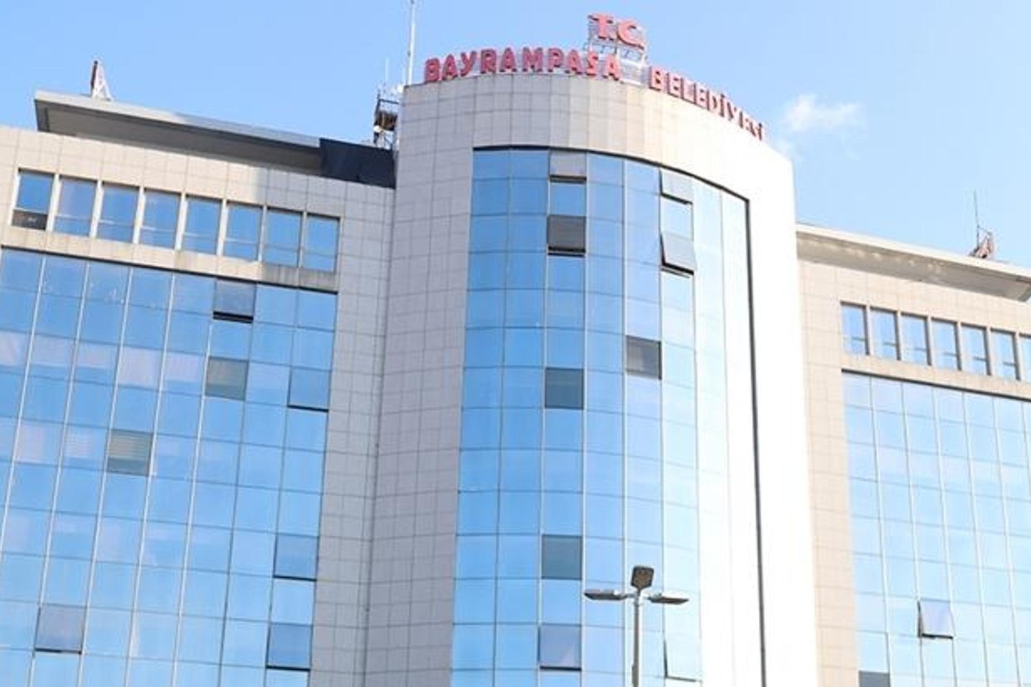 Bayrampaşa Belediyesinde Yolsuzluk Soruşturması: Rüşvet ve İhale İddiaları Gün yüzüne çıktı