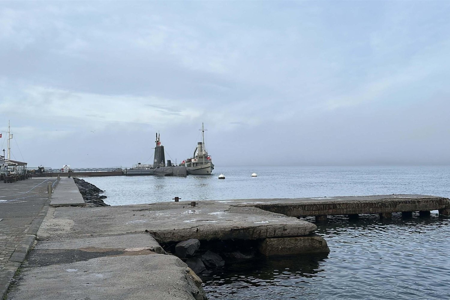 Çanakkale Boğazı'nda Yoğun Sis Deniz Ulaşımını Durdurdu