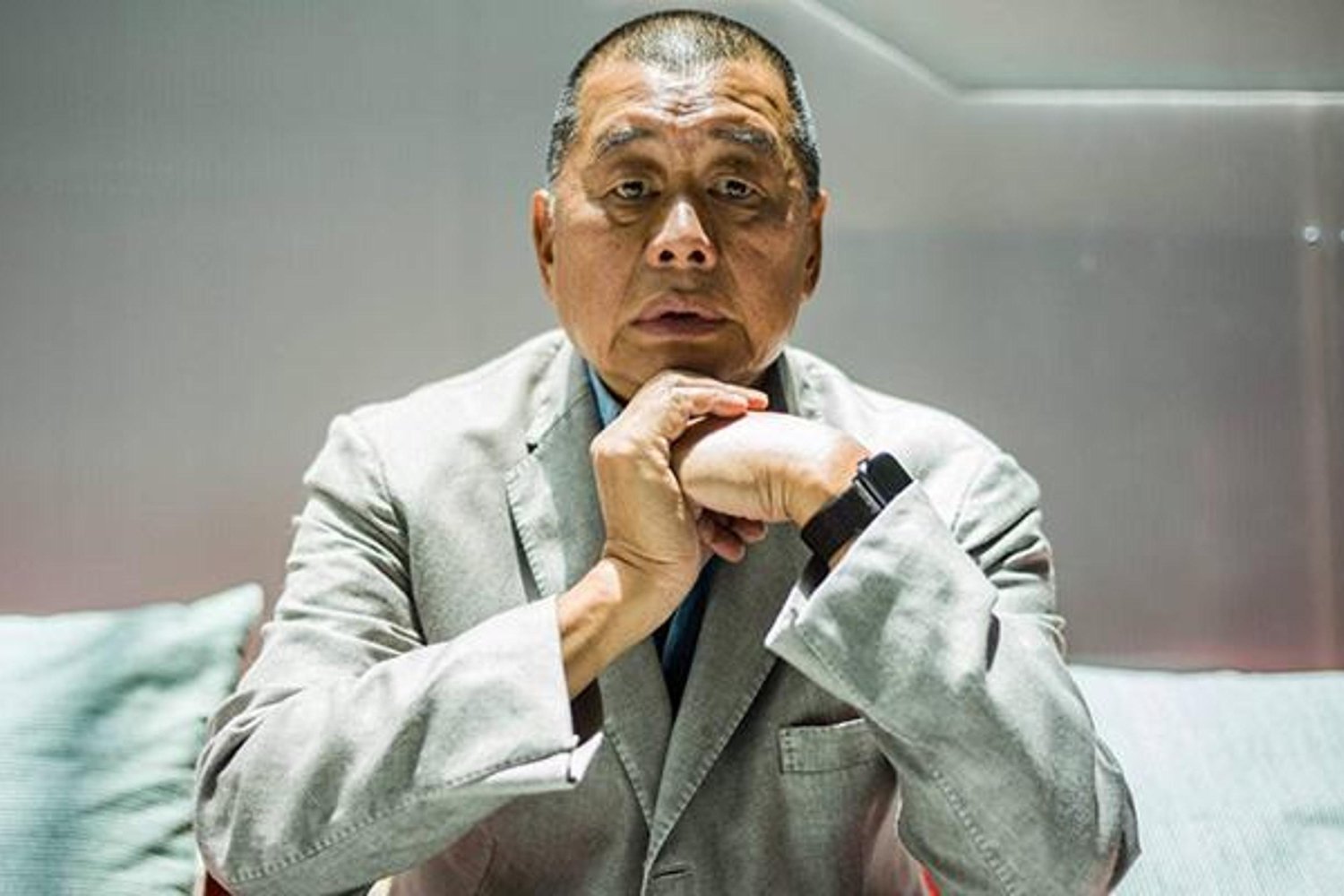 Hong Kong'da Jimmy Lai 20 Yıl Hapis Cezası Aldı: Ulusal Güvenlik Yasağı Son Noktayı Koydu