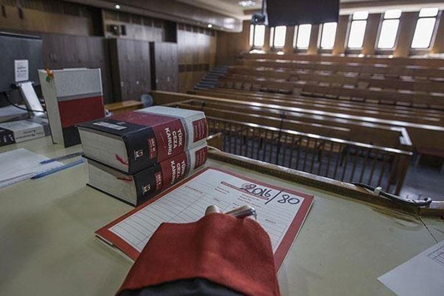 Çocukları Hedef Alan Psikiyatrist Prof. Dr. Süleyman Salih Zoroğlu'na 25 Yıl 8 Ay Hapis Cezası