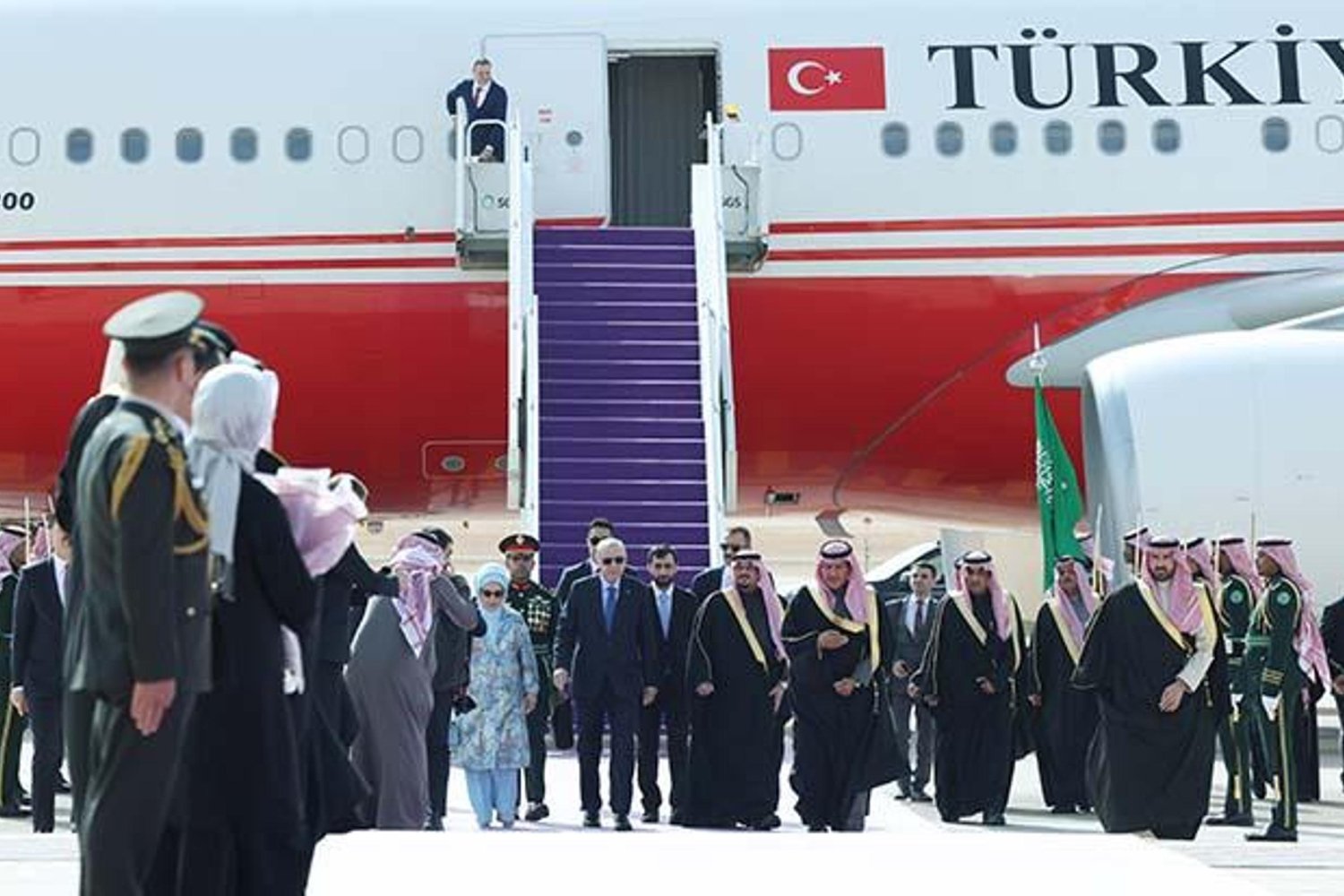 Cumhurbaşkanı Erdoğan Riyad'dan Kahire'ye Hareket Etti!