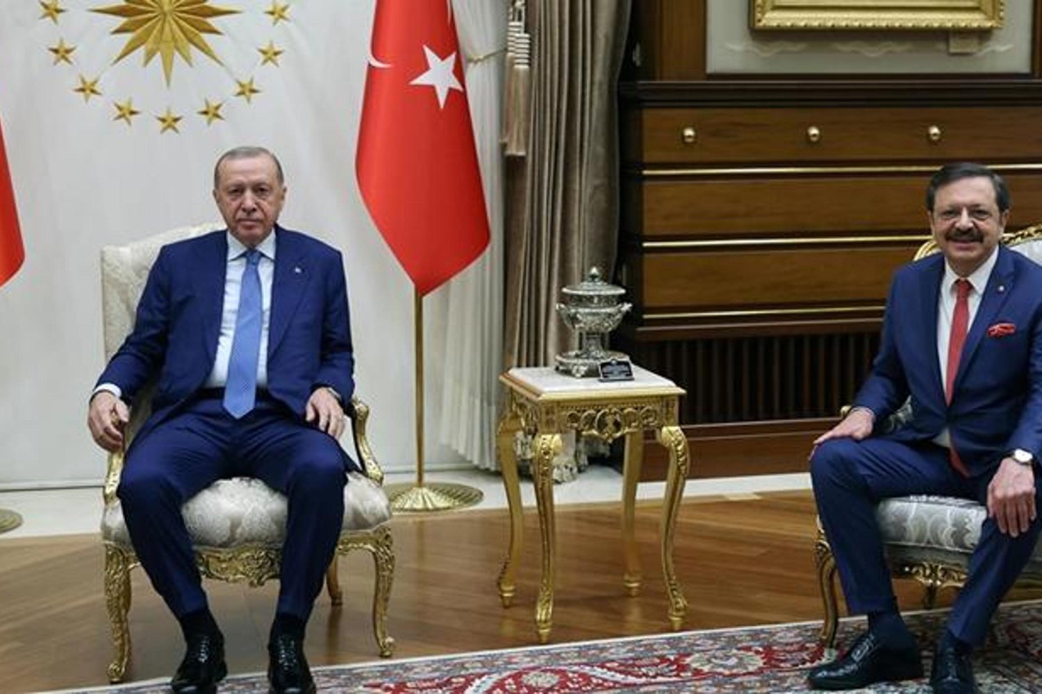 Erdoğan'dan Rifat Hisarcıklıoğlu Güven Tazelemesi