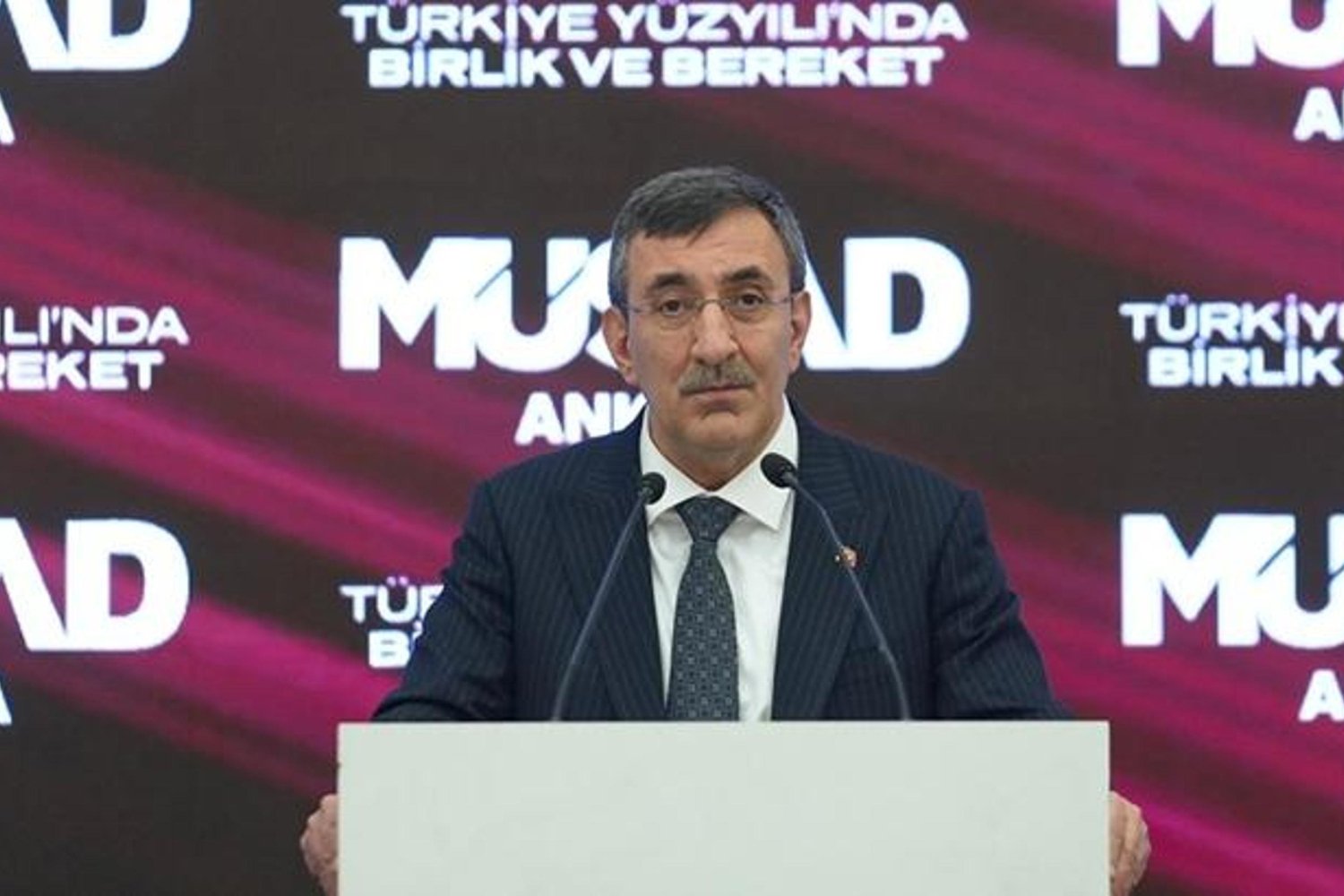 Enflasyon Düşüşü Devam Ediyor: Türkiye Ekonomisi Yeni Hedeflere Doğru İlerliyor