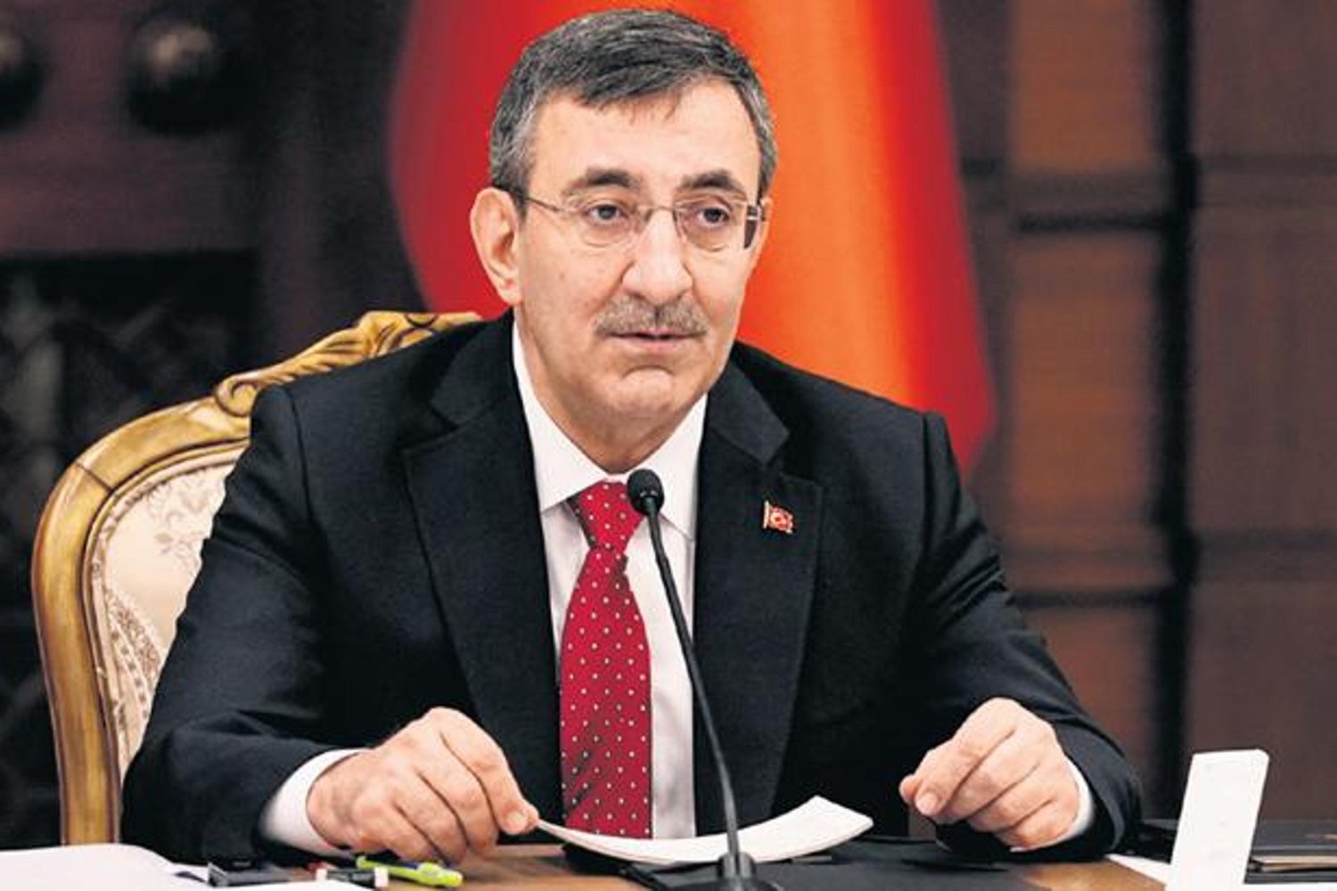 Anayasa Çalışmalarında Son Durum: Yılmaz'dan Güncel Bilgi