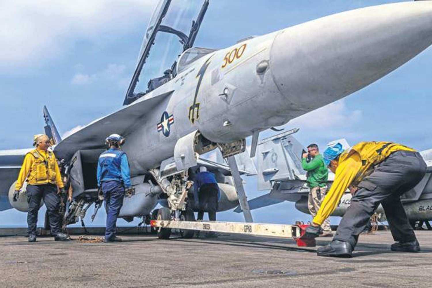 İran’da Savaş Olabilir mi? Uzmanlar Analiz Ettiler