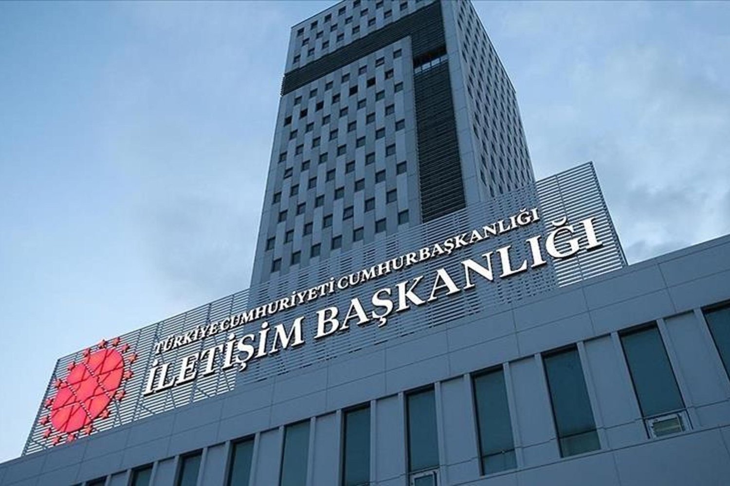 Dikkat! Dolandırıcılar Sahte Yatırım Siteleriyle Vatandaşları Mağdur Ediyor