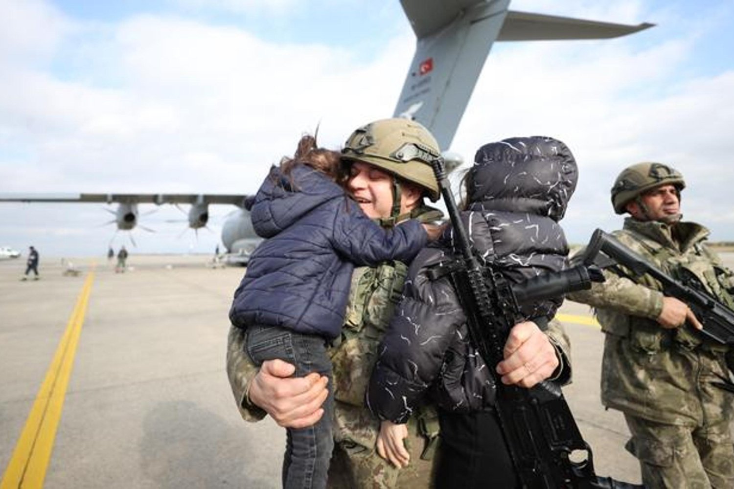 Türk Askerinden Gurur Dolu Başarı: Steadfast Dart 2026 Tatbikatı Türk Silahlı Kuvvetleri'nin Gücünü Gösterdi
