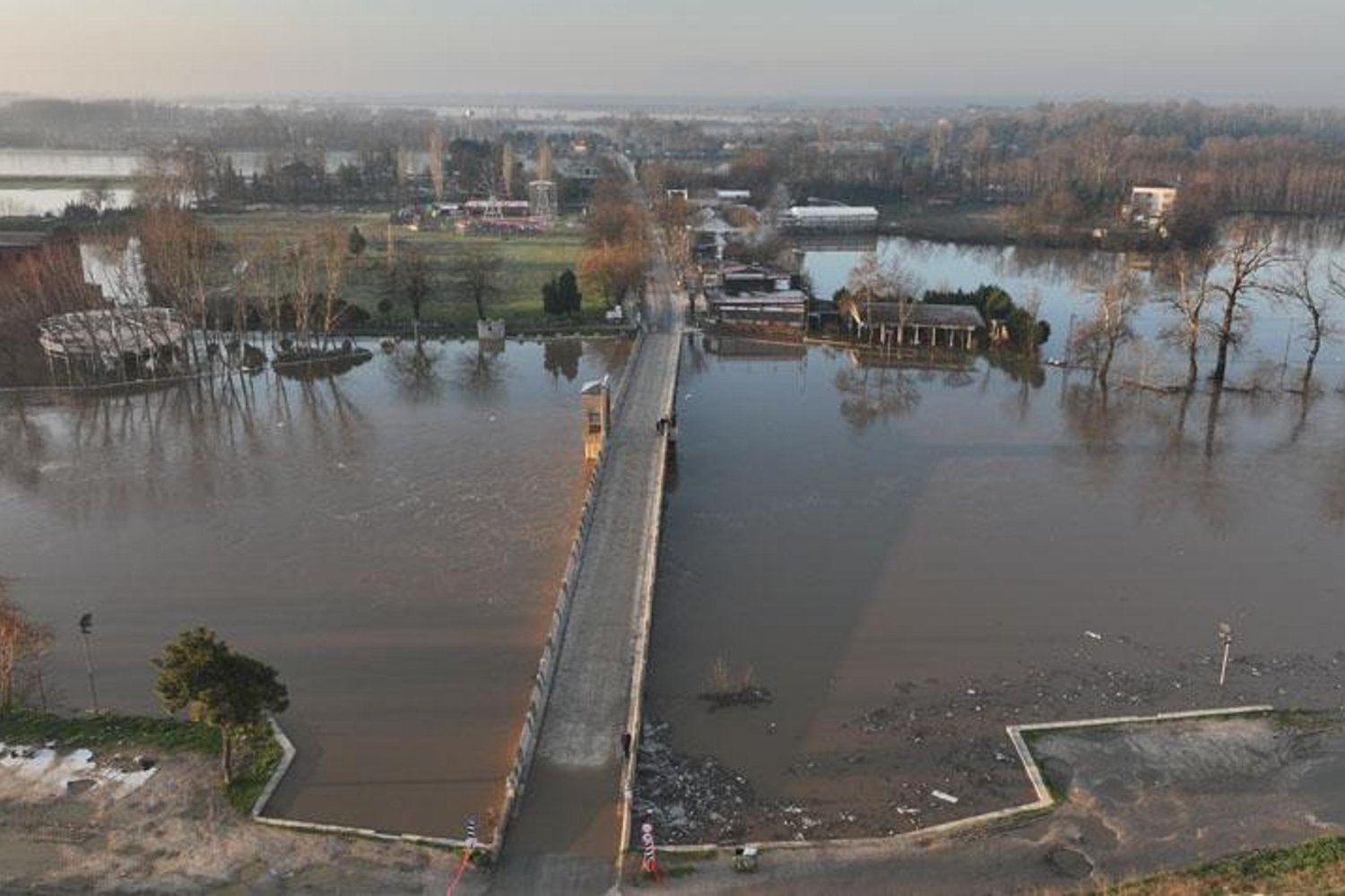 Edirne'de Seller Eşiğinde Kritik Seviye Nehirler Yeniden Taşkın Tehdidi