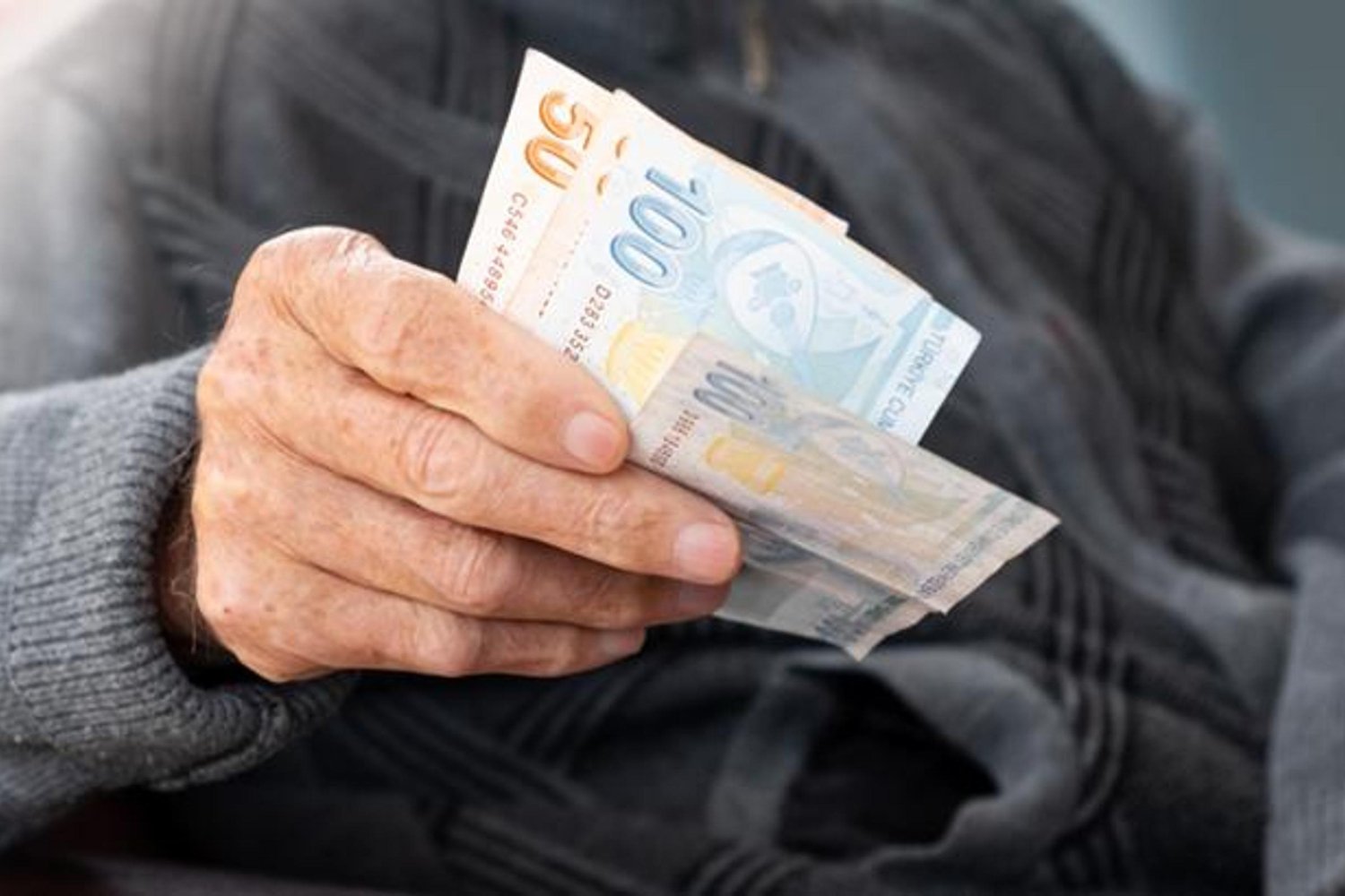 Emekli Promosyonları Artışıyla Milyonlar Gözlerini Bankalara Çevirdi