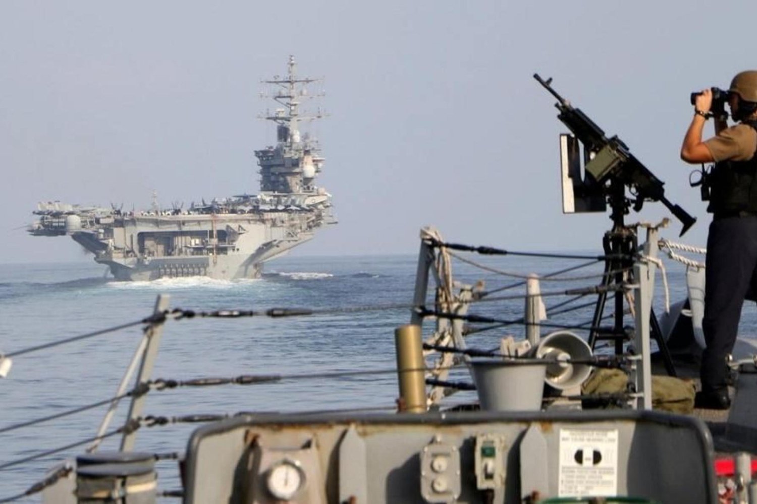 İran'dan Hürmüz Boğazı'nda Güvenlik Tatbikatı: Bölgedeki Gerilim Artıyor