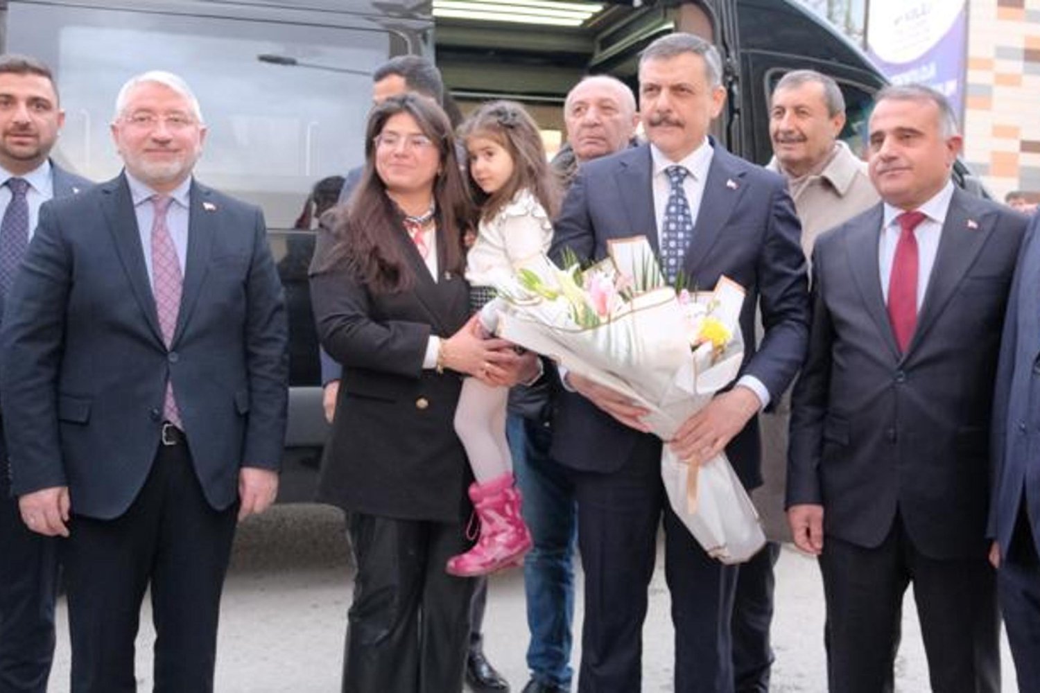 Çorum'da Bakan Çiftçi'den Belediye ve İl Başkanlıkları Ziyareti