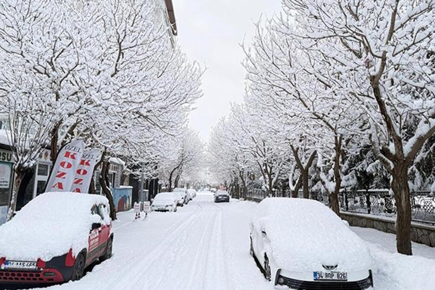 Ani Hava Değişimi İlçe Genelinde Hayatı Olumsuz Etkiledi