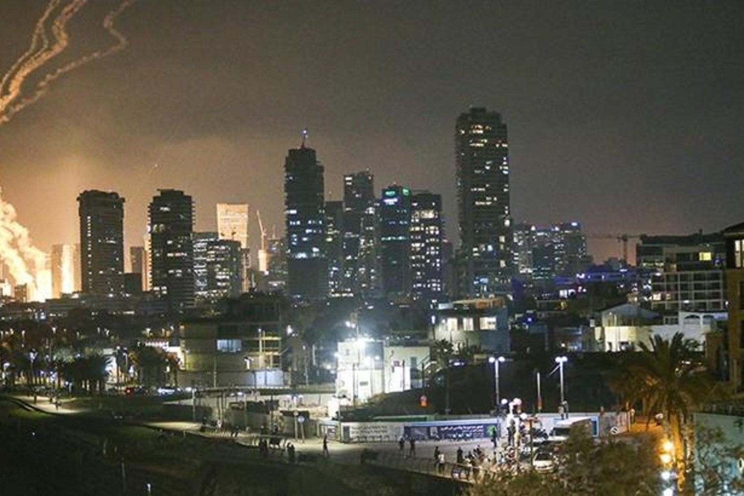 İran'a Olası Savaş Nedenleri ve Bölgesel Gelişmeler Dikkat Çekiyor