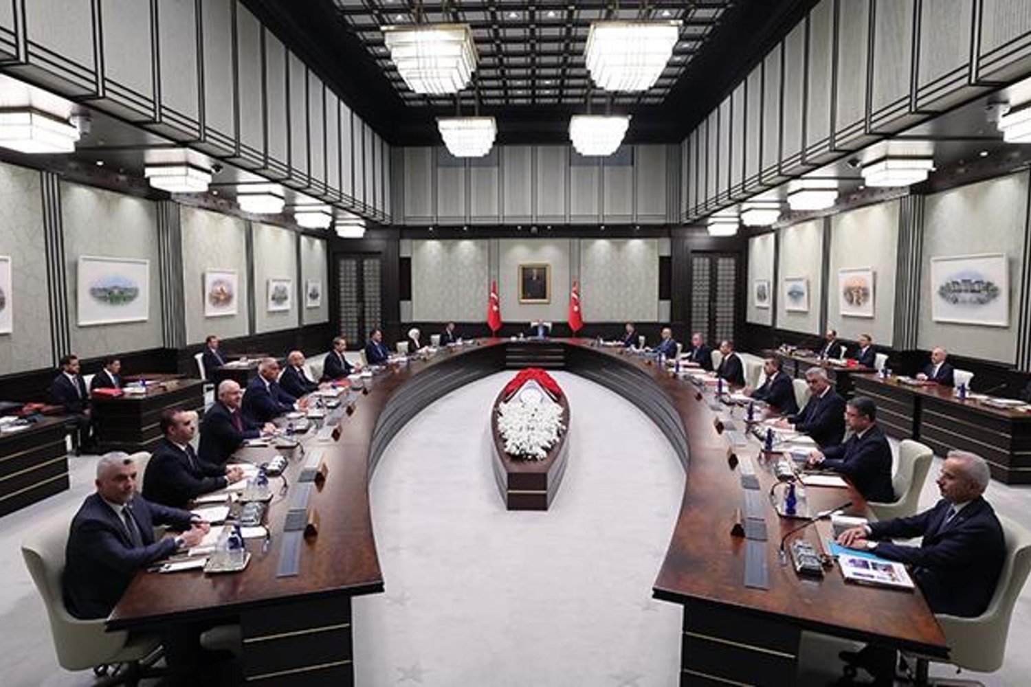 Türkiye Güvenliği ve Suriye’deki Son Durumlar Kabine Toplantısında Masaya Yatırıldı