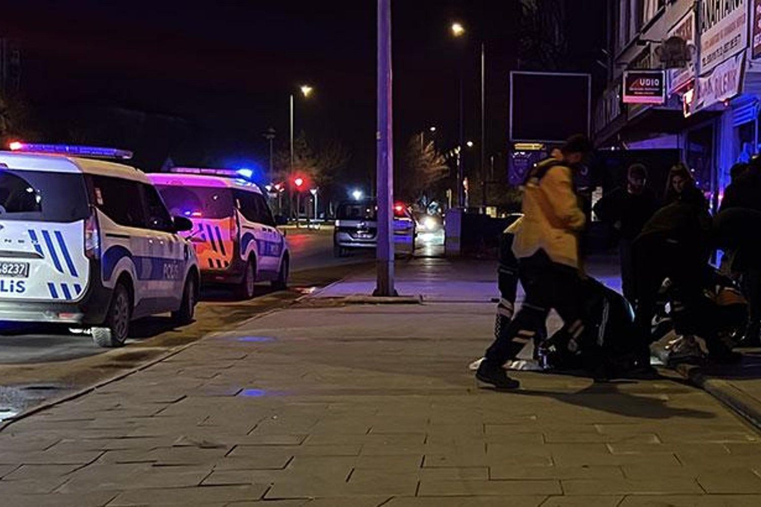 Kocasinan'da Öğle Saatlerinde Bıçaklı Saldırı: Y.K. Yaralandı