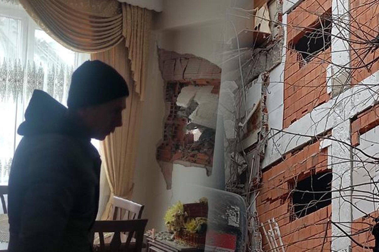 Yıkım Sırasında Bina Çöktü! İstanbul'da Riskli Binanın Kabusu