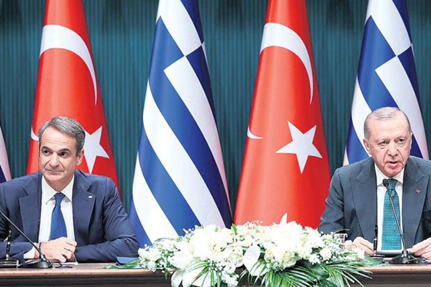 Miçotakis: Türkiye-Yunanistan İlişkilerinde Gerginlik Azalıyor