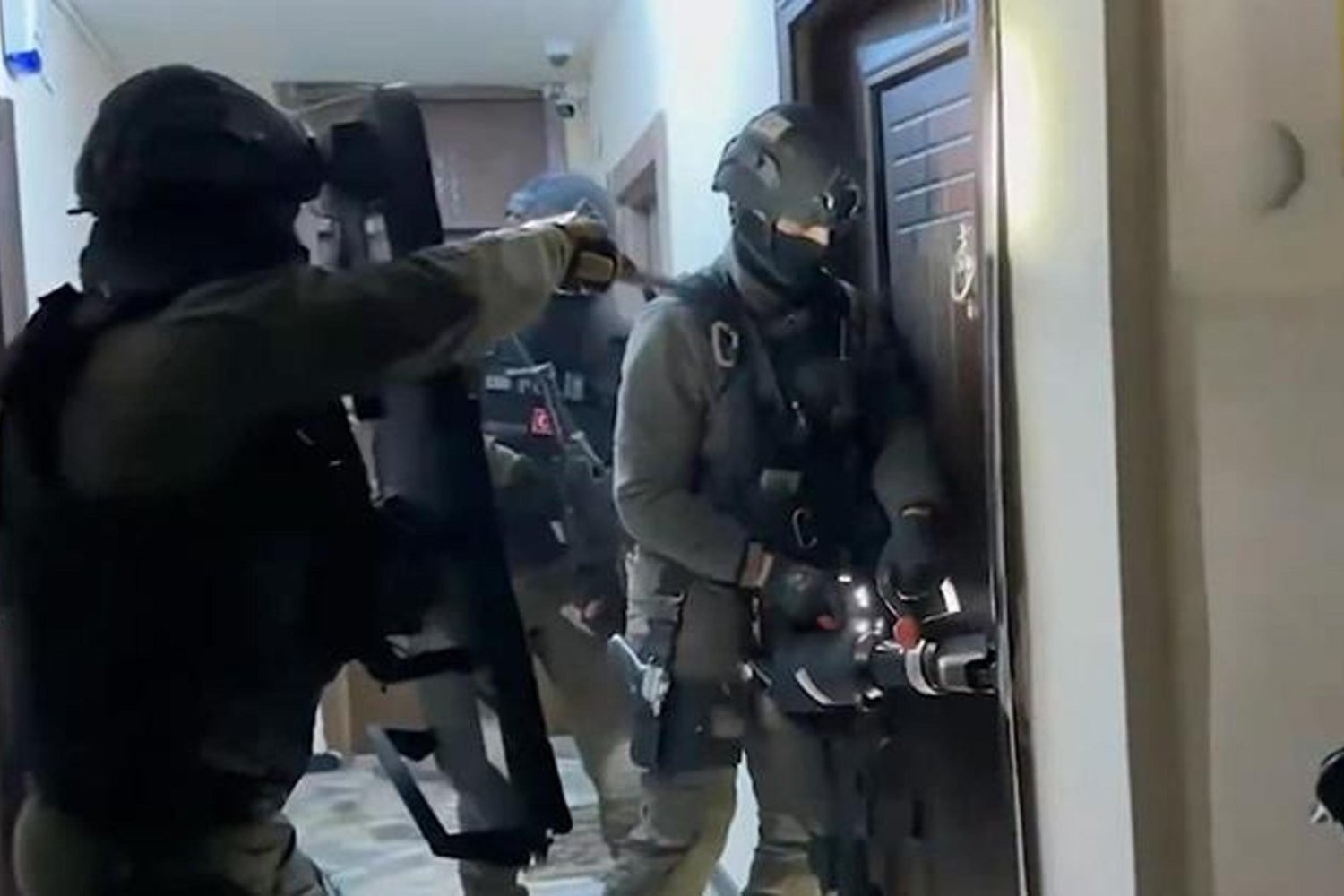 İstanbul'da MLKP Terör Örgütüne Operasyon: 96 Şüpheli Yakalandı