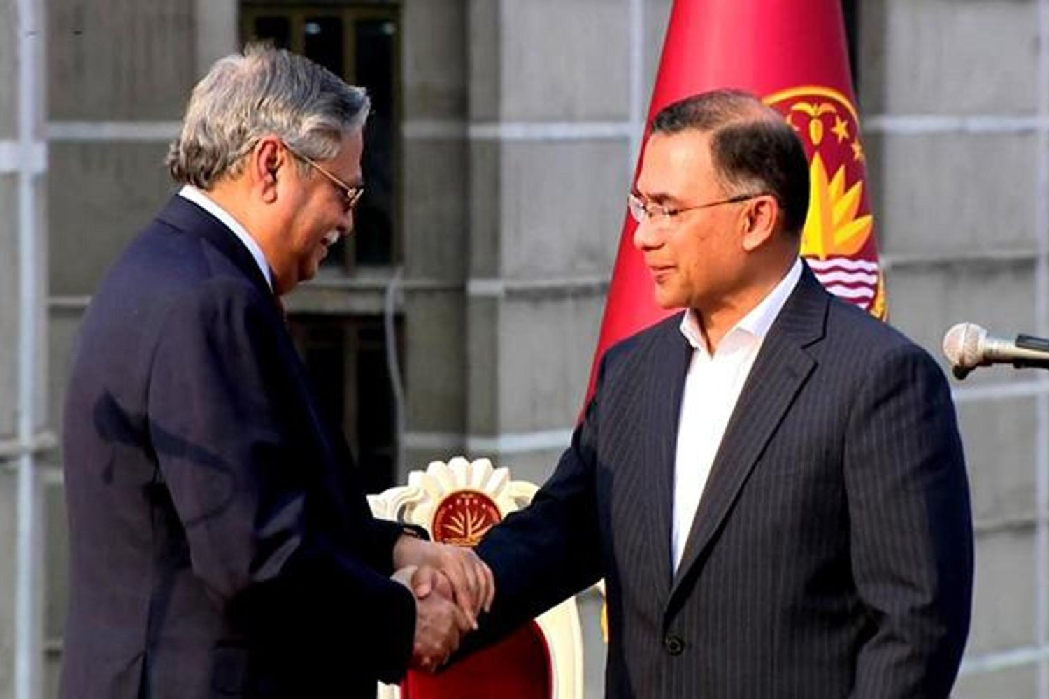 Bangladeş'te Yeni Cumhurbaşkanı Tarık Rahman Göreve Başladı