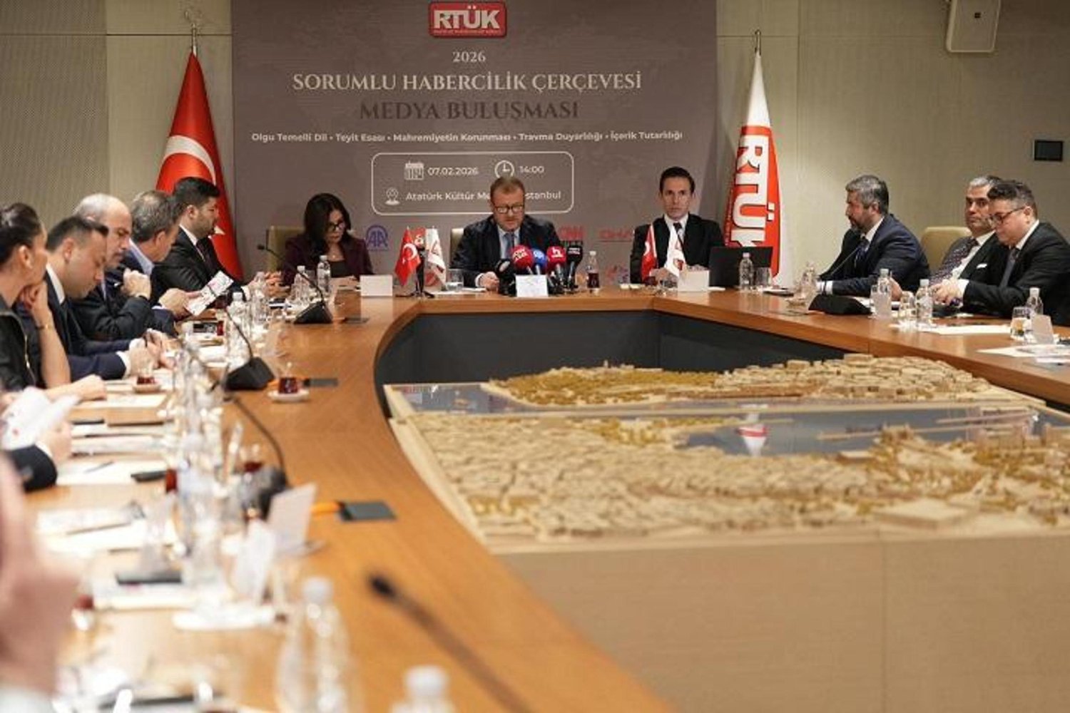 Medya Etiğinde Yeni Adımlar: RTÜK'ten Sorumlu Habercilik Rehberi Tanıtımı