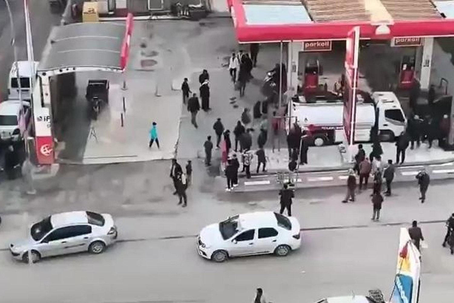 Akçakale'de Arazi Kavgası Şiddetli Çıktı: 7 Yaralı