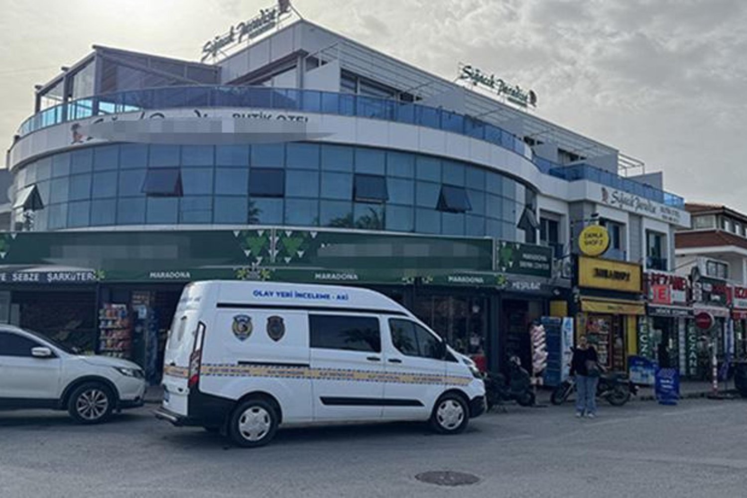 İzmir Otelinde Yangın: Bir Kişi Hayatını Kaybetti!