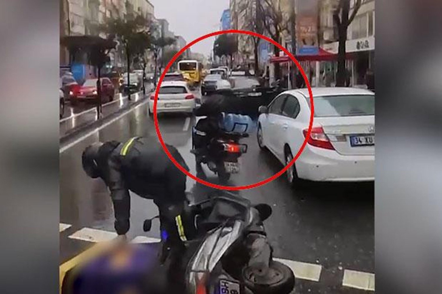 Trafik Güvenliğini Tehdit Eden Sürücüye Ağır Ceza