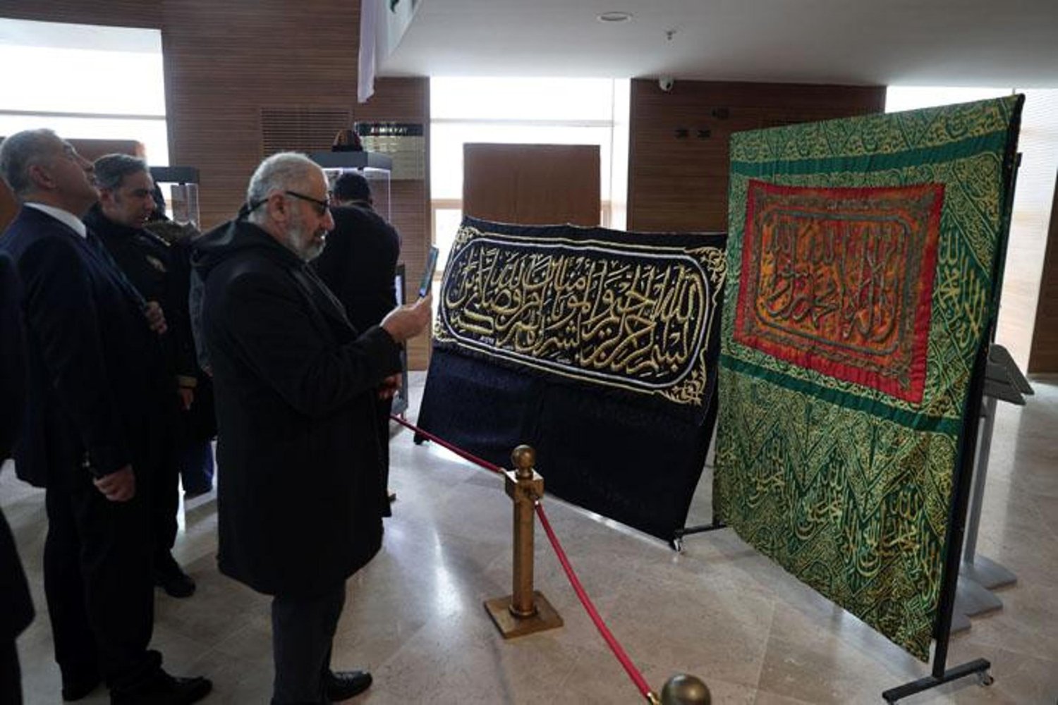 Sivas'ta Kutsal Emanetler Sergisi Ramazan Huzurunu Güçlendiriyor