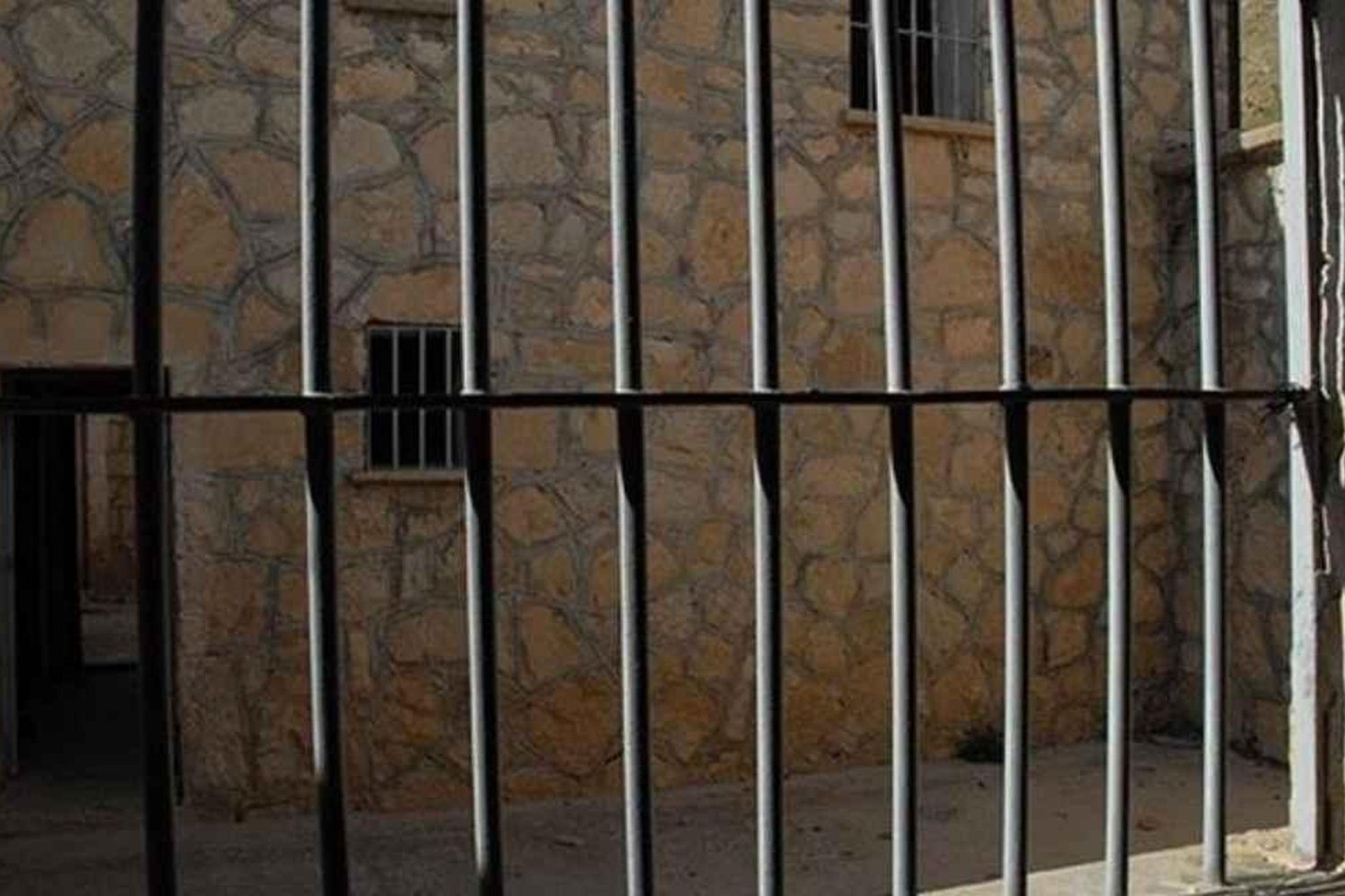 İran'da Dini Lider Hamaney 2.108 Mahkuma Af ve İndirim Onayı